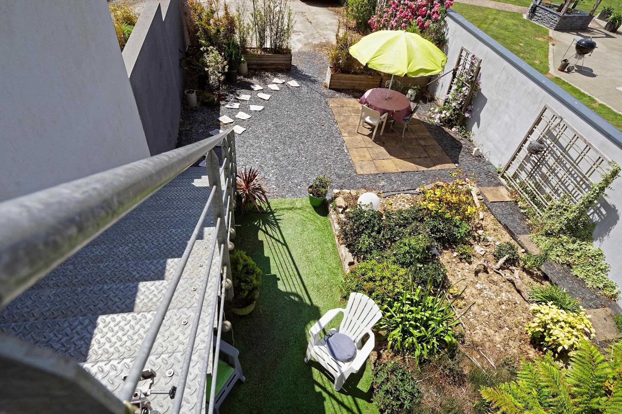 Tynola Appartement Ploudaniel Buitenkant foto